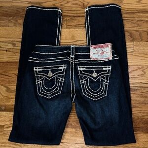 NWOT:  True Religion Women's Low-Rise Dark Wash Slim Straight-Leg  Jeans